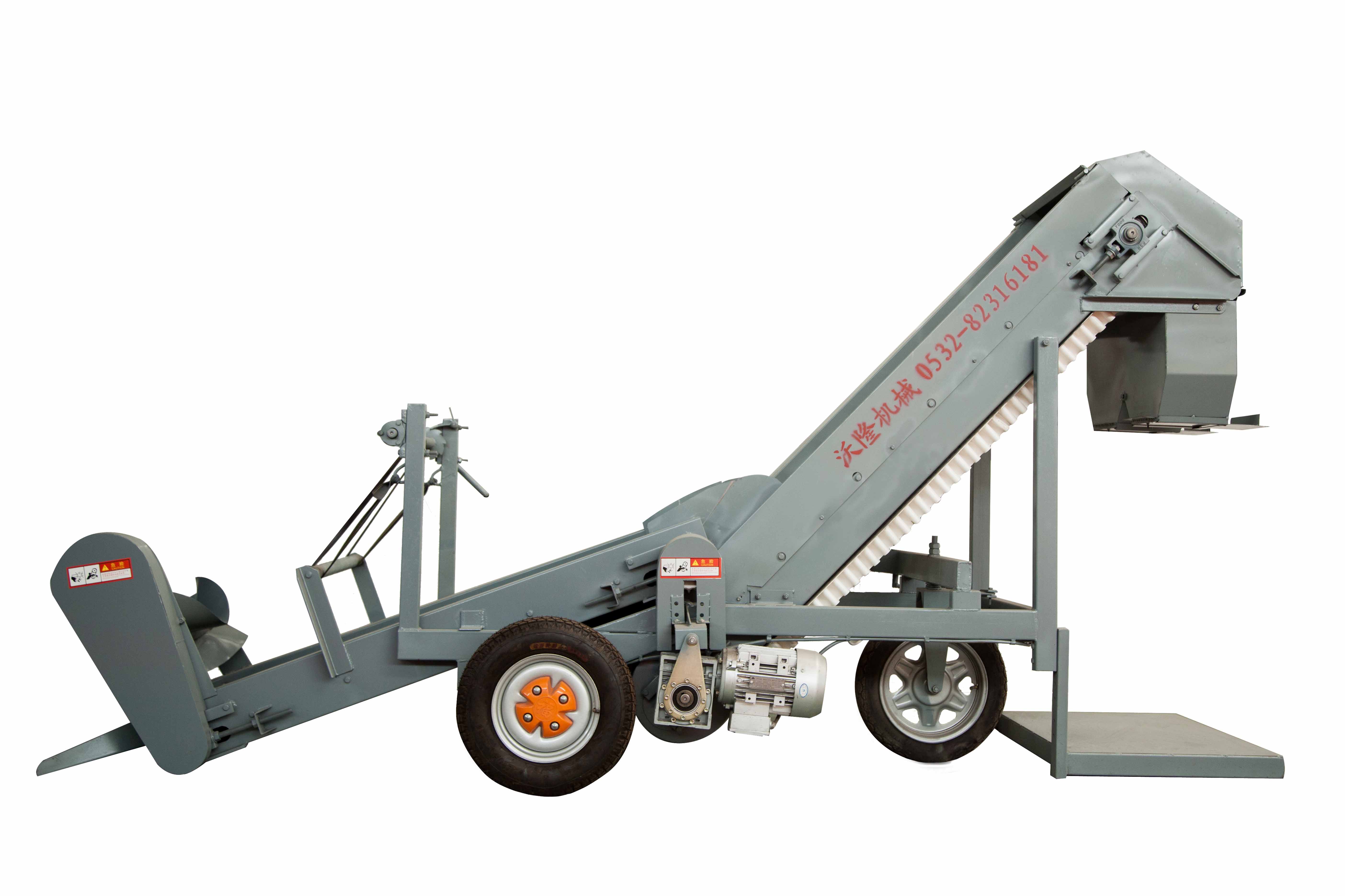 Self-driving packing machine